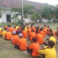 Sinergi TNI dan Sekolah: Koramil Wonomerto Bina Kedisiplinan dan Karakter Kebangsaan Pelajar