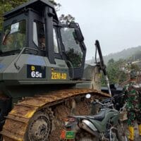 Sinergi TNI dan Kementerian PU, Akses Jalan Simpang KKA–Bener Meriah Kembali Tersambung