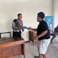Saat Polisi Datang dengan Senyum, Hati Warga Tuban Pun Tenang