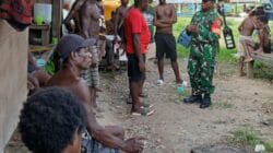 Babinsa Koramil Kokonao Jadikan Komsos Sebagai Media Jalin Silaturahmi Bersama Warga Binaan