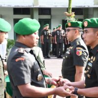 Danrem 083/Baladhika Jaya Pimpin Sertijab Dandim 0820/Probolinggo, Letkol Inf Ribut Yudo Aprianto Resmi Menjabat