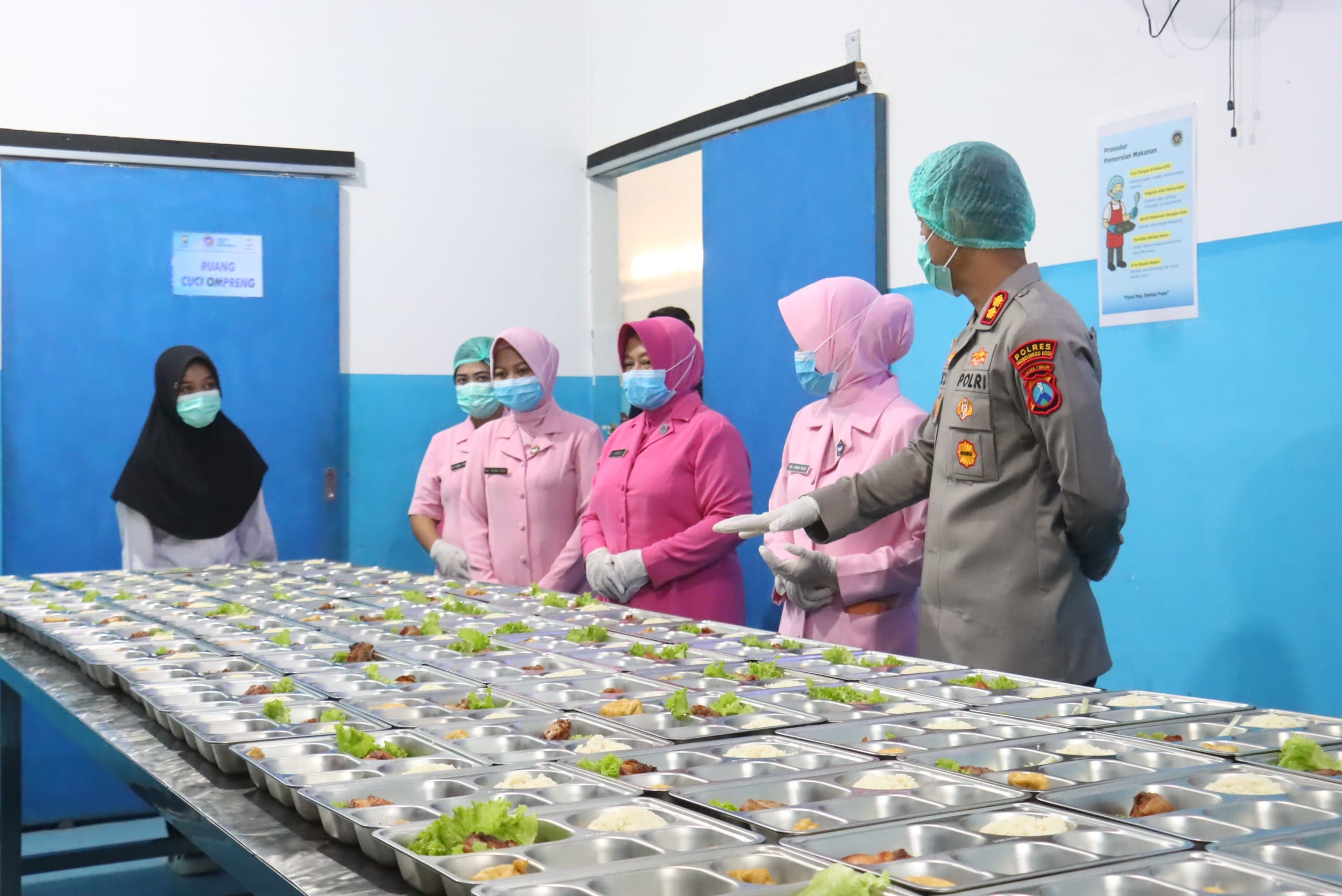 Kapolres Probolinggo Kota Tinjau Dapur SPPG Tongas, Pastikan Kesiapan Program Makan Bergizi Gratis