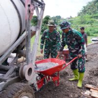 Melalui TMMD Ke 127 Kodim 0808/Blitar, Jalan Desa Di Gandusari Dibangun Permanen Untuk Dukung Aktivitas Warga