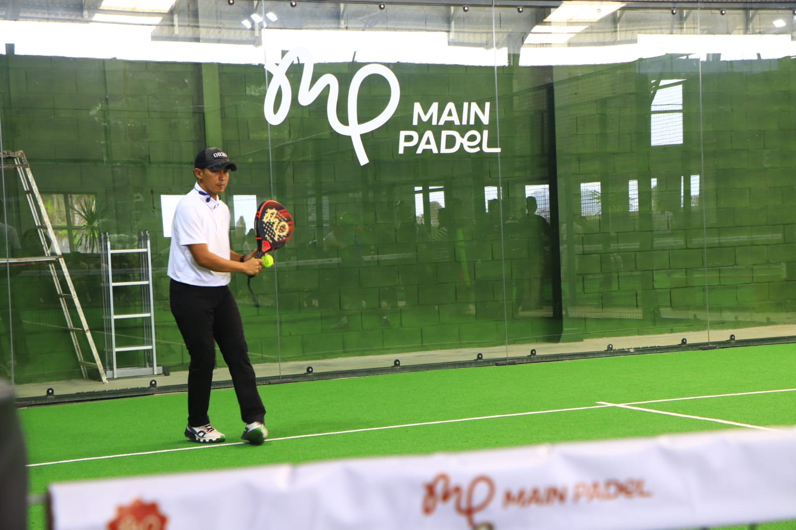 Bersama Forkopimda Dandim 0820/Probolinggo Letkol Inf Ribut Yodo Apriantono Menghadiri Soft Launching Fasilitasi Olahraga Padel