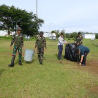 Pemkab Kubar Bersama TNI-Polri Gelar Gerakan Indonesia ASRI dan Sedekah Sampah