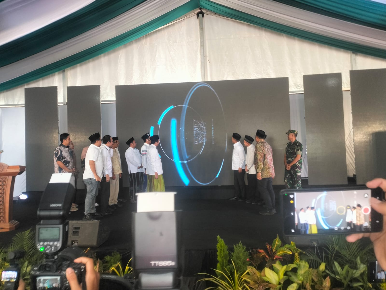 Memperkuat Ekonomi Kerakyatan, Danramil Paiton Menghadiri Peresmian Torasera di Ponpes Nurul Jadid