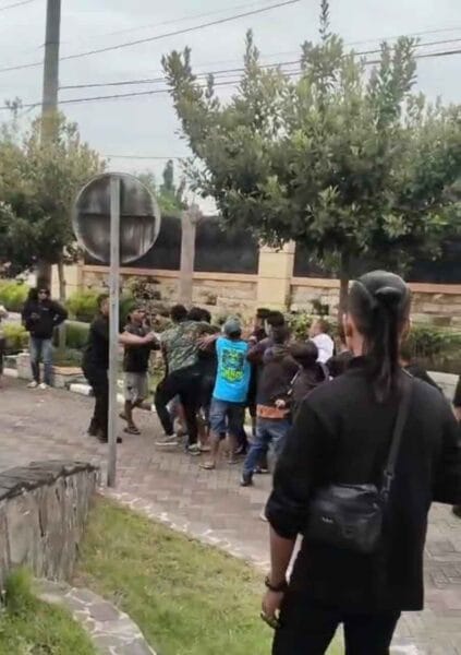 Ricuh RDP Debt Collector Memanas, Wartawan Jadi Korban Penganiayaan di DPRD Probolinggo