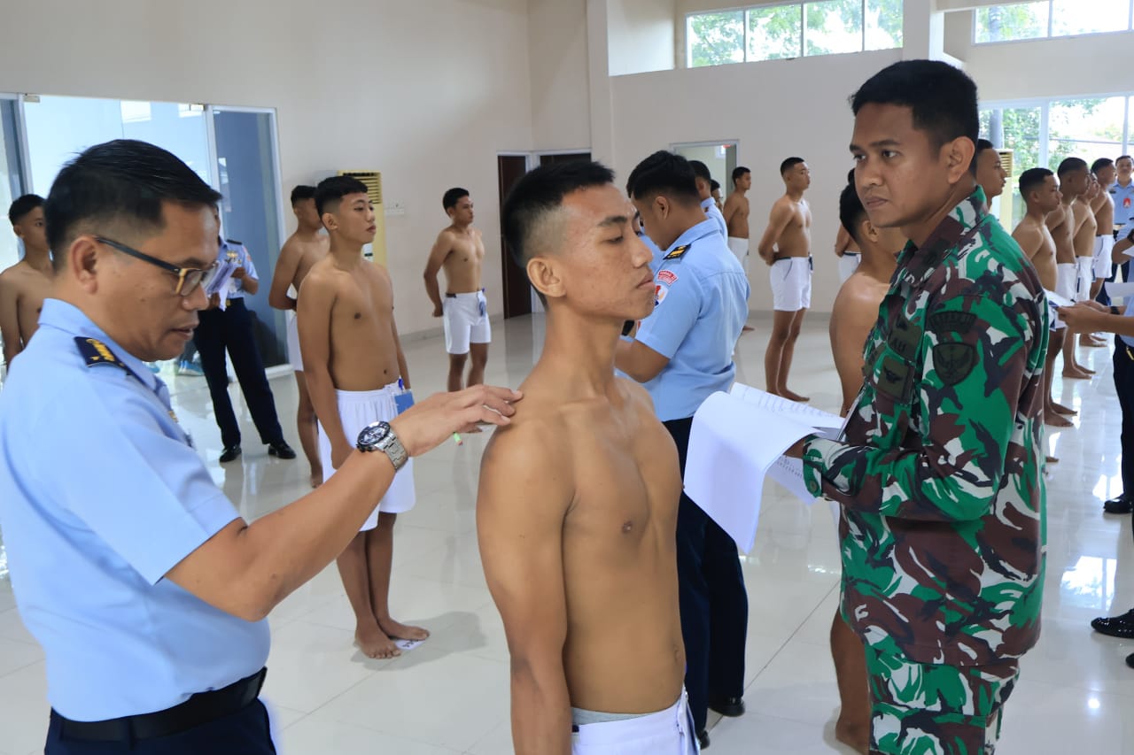 Casis Bintara PK TNI AU A-57 Lanud Sultan Hasanuddin Jalani Sidang Pantukhirda