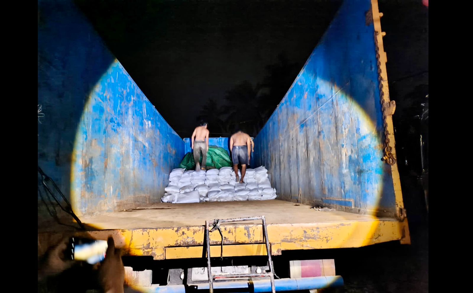 Satlap Tri Cakti, Pusintel TNI AL, dan Lanal Babel Berhasil Gagalkan Penyelundupan Bijih Timah di Pangkal Balam