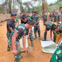 TNI Bergerak Cepat Pulihkan Akses dan Infrastruktur Pasca Banjir Bandang Susulan di Sumut