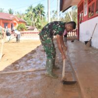 TNI AD Pulihkan SDN 152983 Hutanabolon I Pasca Banjir, Sekolah Kembali Digunakan