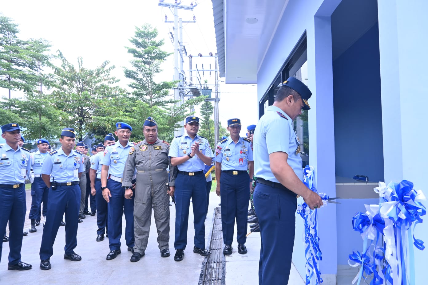 Bangun Lingkungan Aman, Nyaman dan Tentram, Danlanud Sultan Hasanuddin Resmikan Pos Pengamanan Komplek Catalina Bangun Lingkungan Aman, Nyaman dan Tentram, Danlanud Sultan Hasanuddin Resmikan Pos Pengamanan Komplek Catalina