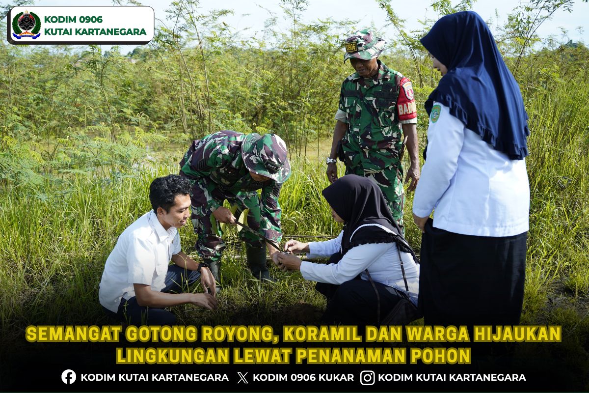 Semangat Gotong Royong, Koramil dan Warga Hijaukan Lingkungan Lewat Penanaman Pohon Semangat Gotong Royong, Koramil dan Warga Hijaukan Lingkungan Lewat Penanaman Pohon