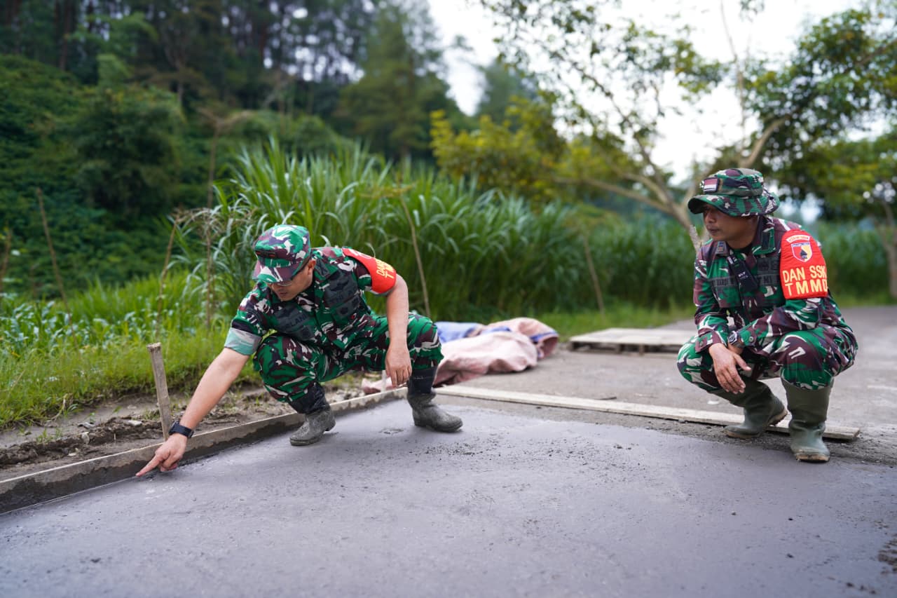Dansatgas TMMD Ke 127 Pastikan Pembangunan Fisik Tepat Sasaran Di Gandusari