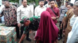Koramil Besuk Bersama Sejumlah Pihak Salurkan Bantuan Kepada Warga Terdampak Bencana