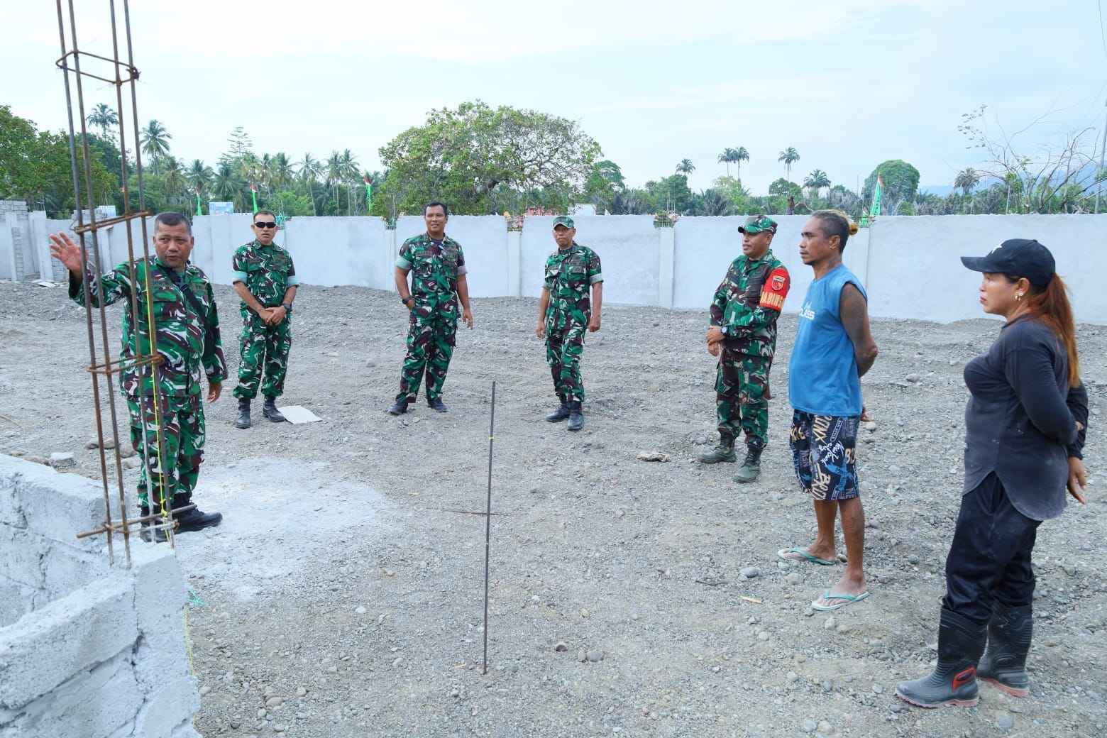 Dorong Perekonomian Desa, Dandim 1505/Tidore Tinjau Pembangunan KDKMP