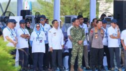 Panglima TNI Dampingi Presiden RI Prabowo Subianto Panen Raya Udang di Kebumen