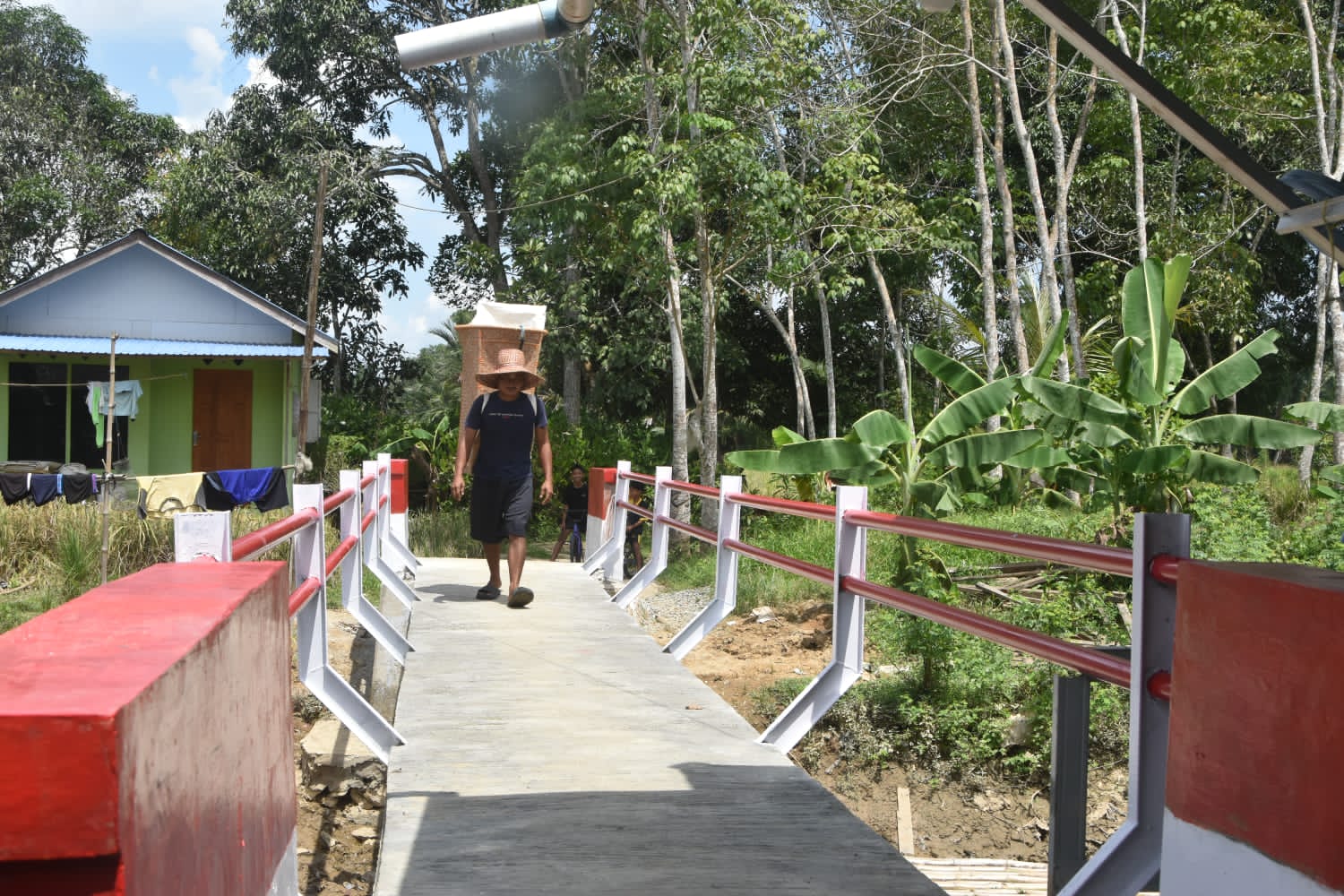 Sinergi TNI dan Masyarakat, Jembatan Garuda Rampung Tepat Waktu