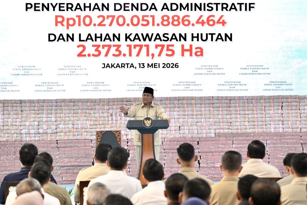 Panglima TNI Dampingi Presiden RI Pada Kegiatan Penyerahan Hasil Kerja Satgas PKH Negara