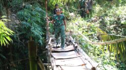 Semangat Satgas Percepat Proses Penyambungan Pipanisasi Demi Penuhi Kebutuhan Air Bersih Warga Semangat Satgas Percepat Proses Penyambungan Pipanisasi Demi Penuhi Kebutuhan Air Bersih Warga
