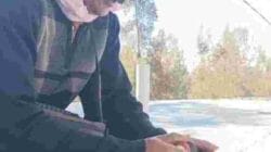 Kades Karwoto Bawa Stempel ke Mana-Mana, Pelayanan Publik Tak Harus Menunggu di Kantor Desa