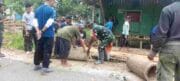 Babinsa Koramil 1002-06/Barabai Jadi Penggerak Rehab Pos Kamling Warga
