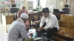 Berbagi di Hari Raya Kurban, Dandim 1002/HST Serahkan Hewan Kurban Berbagi di Hari Raya Kurban, Dandim 1002/HST Serahkan Hewan Kurban