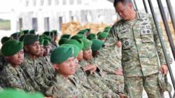 Wapang TNI Dampingi Menhan RI Tinjau Yonif TP 808/Mbaham Matta di Papua Barat Wapang TNI Dampingi Menhan RI Tinjau Yonif TP 808/Mbaham Matta di Papua Barat