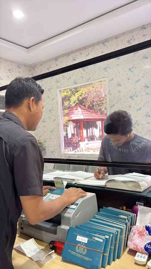 Program Polantas Tuban Menyapa Makin Diminati, Warga Sebut Lebih Mudah dan Jelas Program Polantas Tuban Menyapa Makin Diminati, Warga Sebut Lebih Mudah dan Jelas