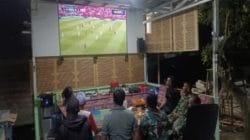 Nonton Bareng Piala Dunia, Koramil Haruyan Bangun Keakraban dengan Masyarakat