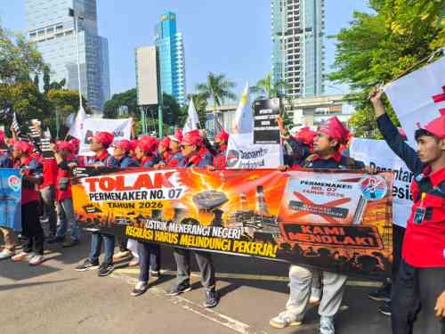Status Kerja Dipertaruhkan, Buruh PLN IP Service Ultimatum Pemerintah Revisi Aturan Status Kerja Dipertaruhkan, Buruh PLN IP Service Ultimatum Pemerintah Revisi Aturan