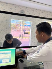 Pemandangan Tak Biasa di Tuban, Polantas Tuban Jadi Tempat Curhat Urusan BPKB dan SIM