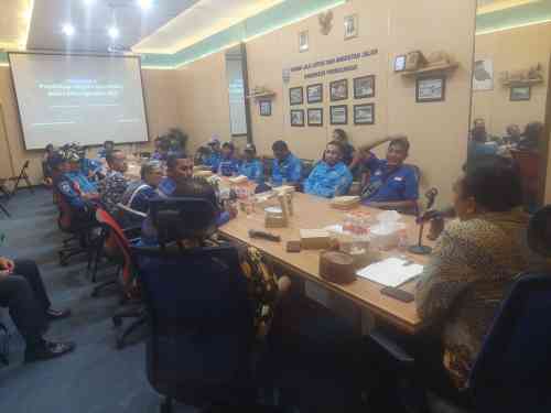 Puluhan Jukir Ikuti Koordinasi dan Pembinaan di Dishub Probolinggo, Tertib Parkir Jadi Prioritas
