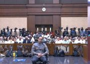 Hakim Vonis 10 Tahun, Nadiem Anwar Makarim Terjerat Dakwaan Subsider Korupsi Chromebook