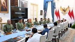 Panglima TNI Laporkan Perkembangan Program Strategis TNI kepada Presiden Prabowo Subianto Panglima TNI Laporkan Perkembangan Program Strategis TNI kepada Presiden Prabowo Subianto