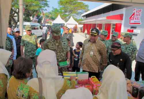 Wapang TNI Tinjau Koperasi Merah Putih di Lamongan, Blora, dan Bojonegoro Wapang TNI Tinjau Koperasi Merah Putih di Lamongan, Blora, dan Bojonegoro