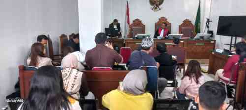Sidang Praperadilan Roy Suryo Berlanjut, Agenda Saksi Termohon Dijadwalkan Besok Sidang Praperadilan Roy Suryo Berlanjut, Agenda Saksi Termohon Dijadwalkan Besok