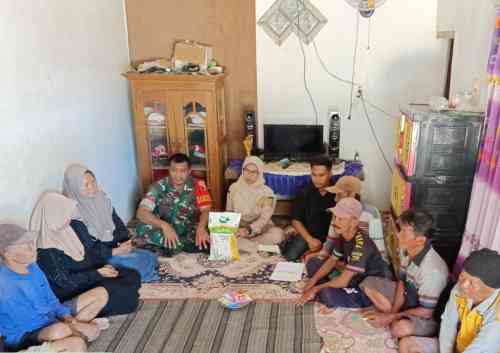 Tingkatkan Ketahanan Pangan Dan Kesejahteraan Petani, Koramil Lumbang Dampingi Penyerahan Bantuan Bibit Jagung Tingkatkan Ketahanan Pangan Dan Kesejahteraan Petani, Koramil Lumbang Dampingi Penyerahan Bantuan Bibit Jagung