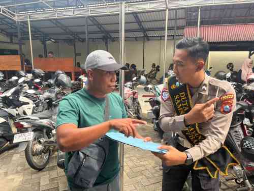 Dikira Razia, Ternyata Polantas Tuban Buka Konsultasi Gratis SIM, STNK, dan BPKB