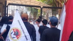 Massa PMPRI Sampaikan Aspirasi ke Kejaksaan Agung, Singgung Kasus Narkotika hingga Korupsi
