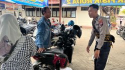 Polantas Tuban Menyapa, Warga Manfaatkan Layanan Konsultasi SIM, STNK dan BPKB di Jalan