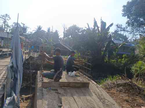 TNI Turun Tangan, Empat Jembatan di Hulu Sungai Tengah Dikebut TNI Turun Tangan, Empat Jembatan di Hulu Sungai Tengah Dikebut