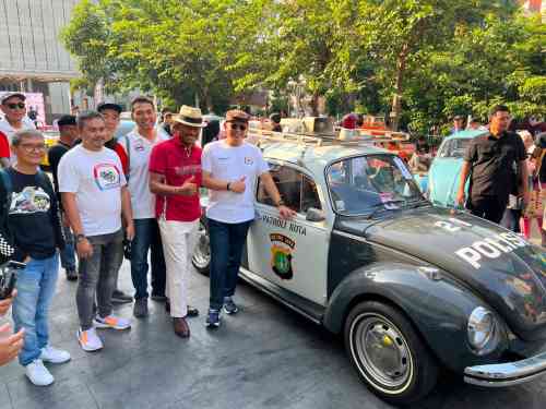 Hadiri Karnaval VW Kodok Di Sarinah Thamrin, Bamsoet Dorong Komunitas Otomotif Jadi Penggerak Ekonomi Kreatif