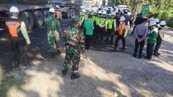 Kodim 1008/Tabalong Bersama Polres Amankan Demo Warga Padangin Terkait Dampak Operasional PT Adaro Kodim 1008/Tabalong Bersama Polres Amankan Demo Warga Padangin Terkait Dampak Operasional PT Adaro