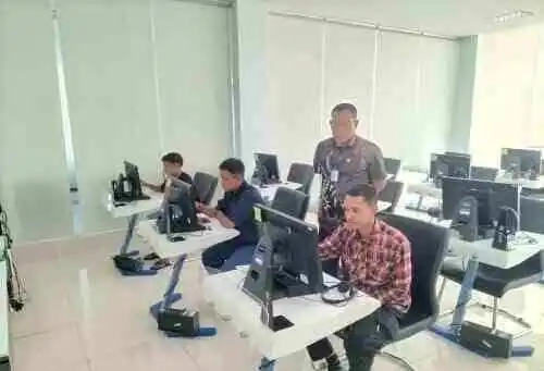 Pengendara Tuban Mendadak Menepi, Polantas Tuban Buka Layanan SIM, STNK, dan BPKB