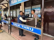 Polantas Tuban Datang Bawa Solusi, Warga Serbu Informasi SIM, STNK, dan BPKB di Lapangan
