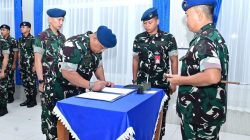 Komandan Lanud Sjamsudin Noor Pimpin Sertijab Kadispers, Tegaskan Pembinaan Personel sebagai Pilar Kekuatan Satuan