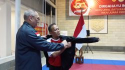 Ketua Umum PP INKAI Laksda TNI Ivan Yulivan lepas Team Karate INKAI ke Kejuaraan Dunia Karate SEAKF di Vietnam