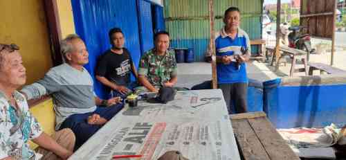 Komsos Humanis, Babinsa Koramil 0908-02/Muara Badak Perkuat Kedekatan dan Kebersamaan dengan Warga