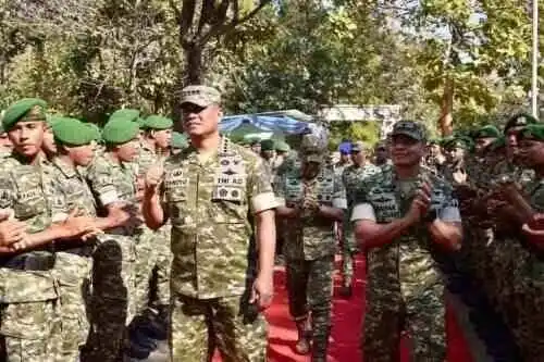 Wapang TNI dan Menhan RI Tinjau Yon TP di Jawa Timur, Pastikan Kesiapan Operasional Satuan